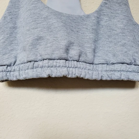ALO Yoga Heather Gray Scoop Neck Sweatshirt Bra. Size Large - Picture 2 of 6